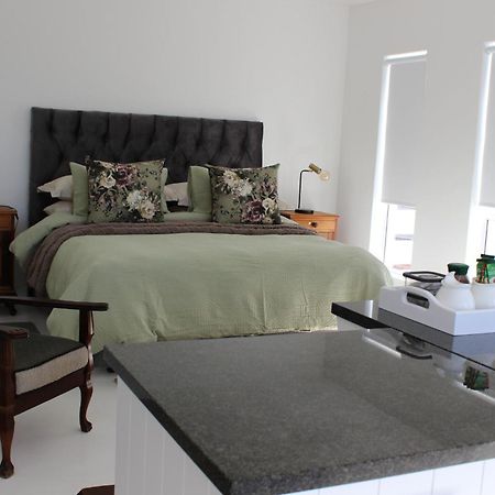 Nivenia Beach House Bettyʼs Bay Εξωτερικό φωτογραφία