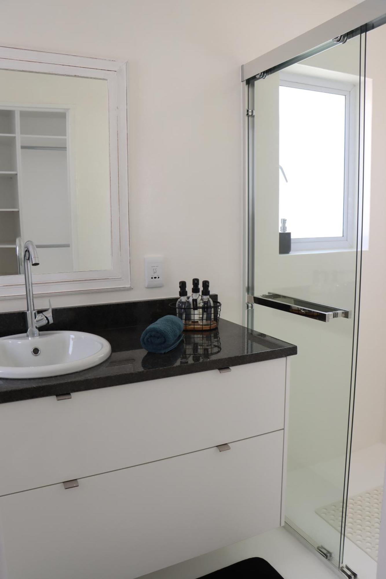 Nivenia Beach House Bettyʼs Bay Εξωτερικό φωτογραφία