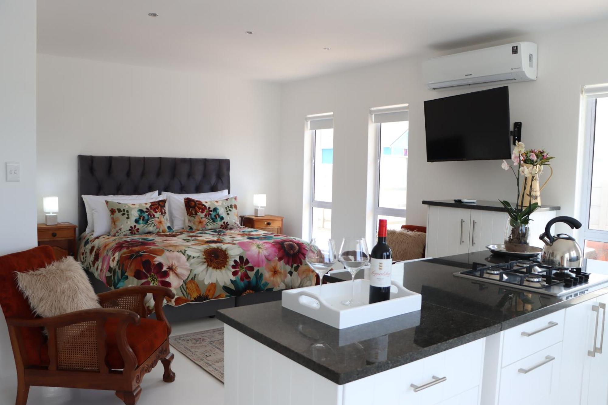 Nivenia Beach House Bettyʼs Bay Εξωτερικό φωτογραφία